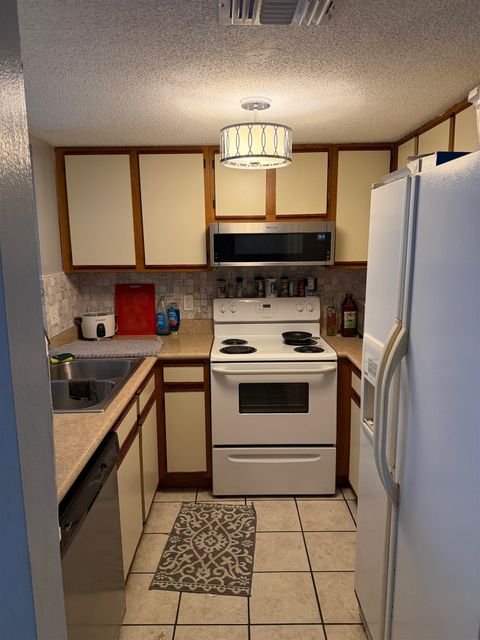 Tiny photo for 1422 Live Oak Drive, Tallahassee, FL 32301 (MLS # 398774)