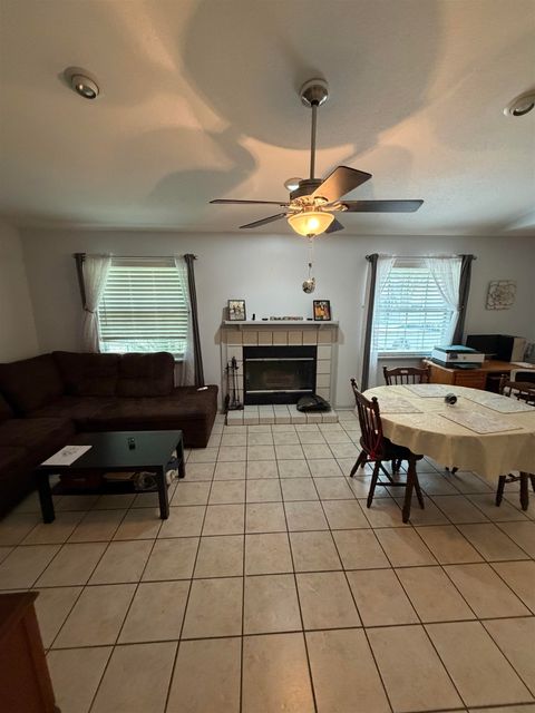 Tiny photo for 1422 Live Oak Drive, Tallahassee, FL 32301 (MLS # 398774)