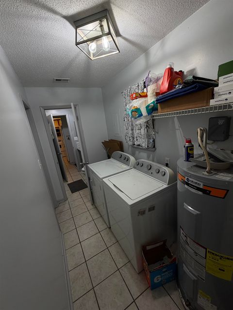 Tiny photo for 1422 Live Oak Drive, Tallahassee, FL 32301 (MLS # 398774)