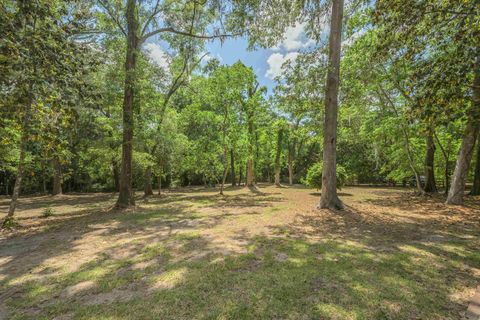 Tiny photo for 1831 Miller Landing Road, Tallahassee, FL 32312 (MLS # 399415)