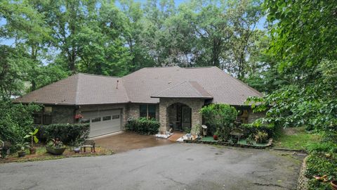 Photo of 1136 Coe Landing Road, Tallahassee, FL 32310 (MLS # 399988)