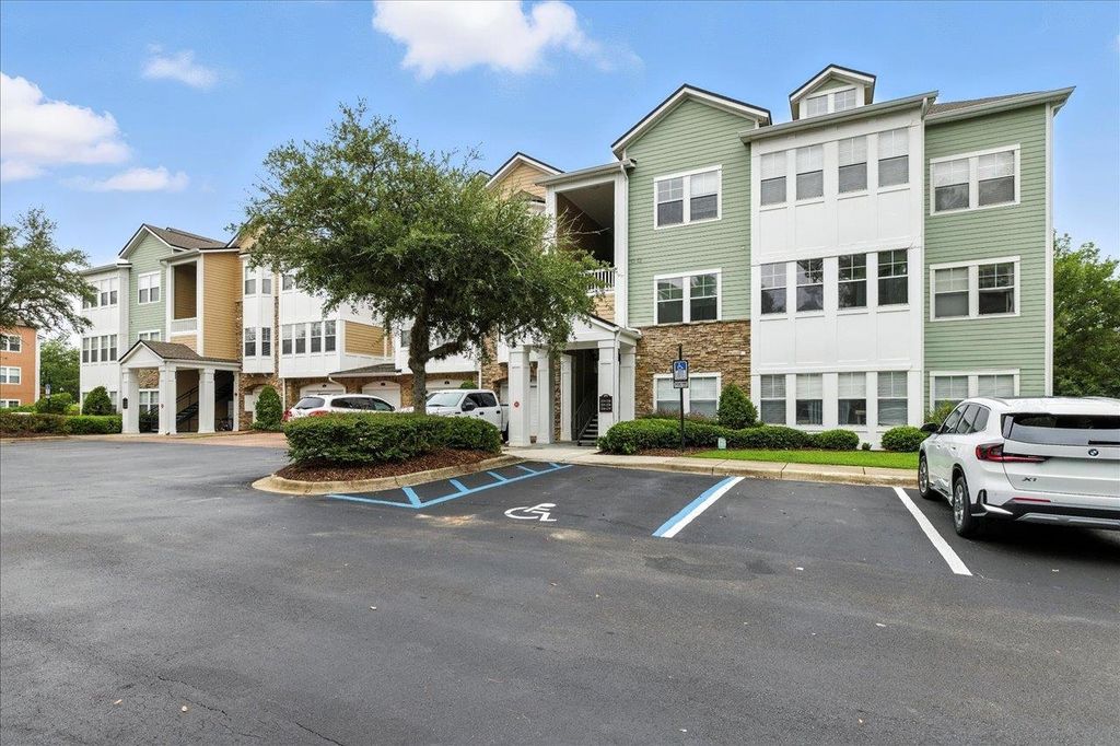 Photo of 2801 Chancellorsville Drive #237, Tallahassee, FL 32312 (MLS # 389289)