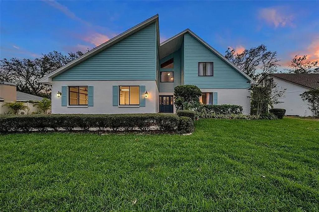 Photo of 4611 9th St E St, Other Florida, FL 34222 (MLS # 393417)