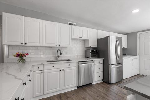 Tiny photo for 104 W 4Th Avenue, Tallahassee, FL 32303 (MLS # 394872)