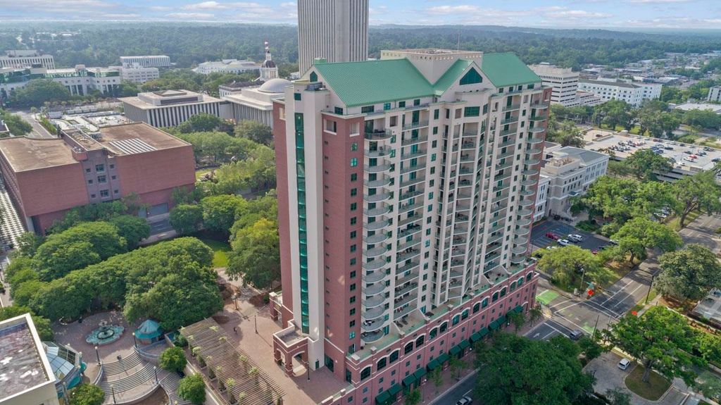 Photo of 300 S Duval Street #1612, Tallahassee, FL 32301 (MLS # 396225)