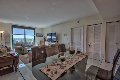 Tiny photo for 300 S Duval Street #505, Tallahassee, FL 32301 (MLS # 397095)