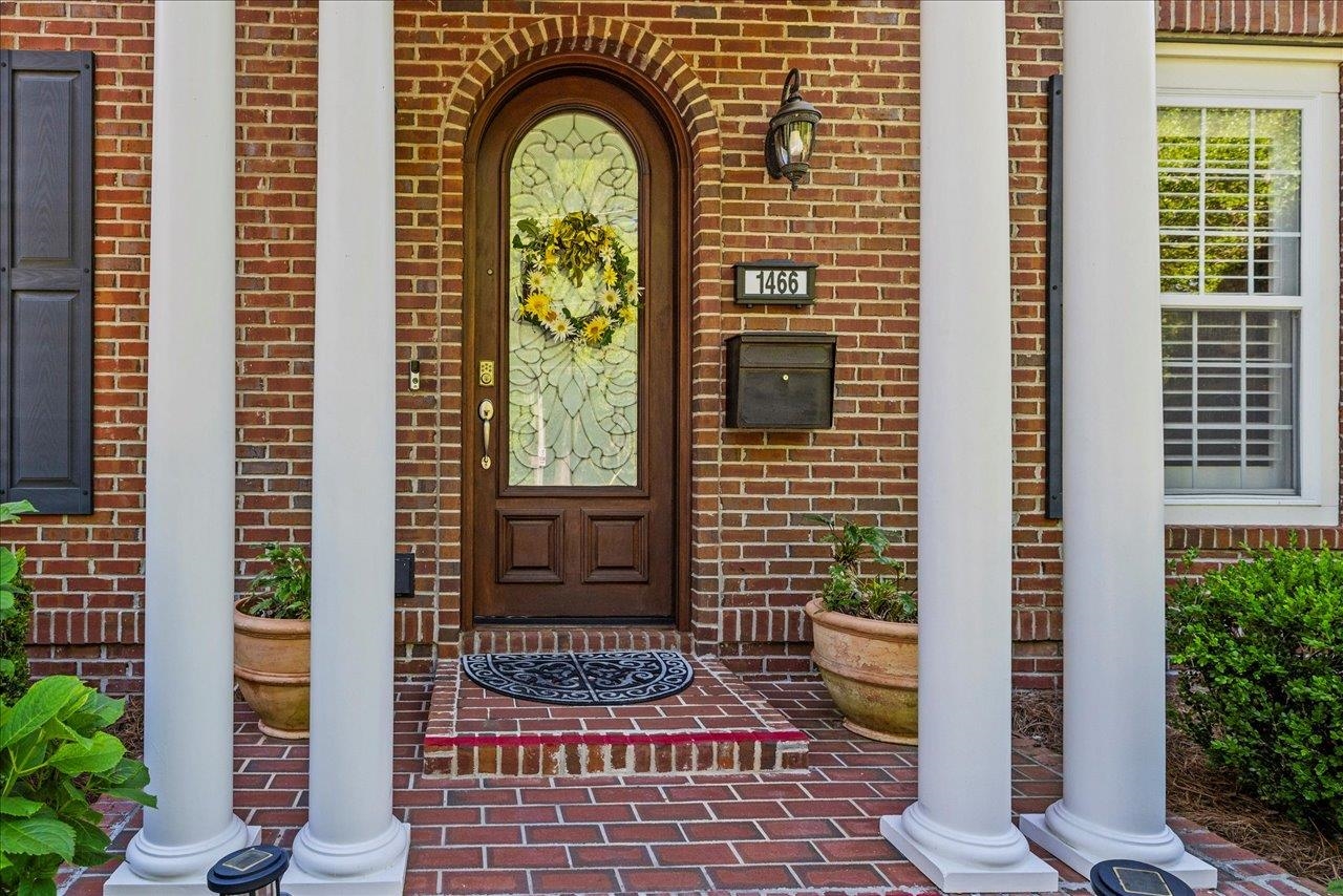 1466 Mitchell Avenue