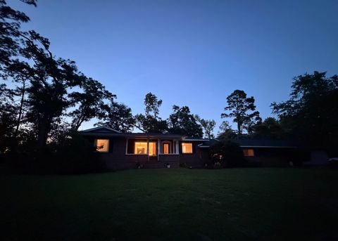 Tiny photo for 1102 SARASOTA Drive, Tallahassee, FL 32301 (MLS # 400630)