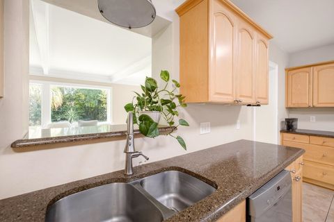 Tiny photo for 1102 SARASOTA Drive, Tallahassee, FL 32301 (MLS # 400630)