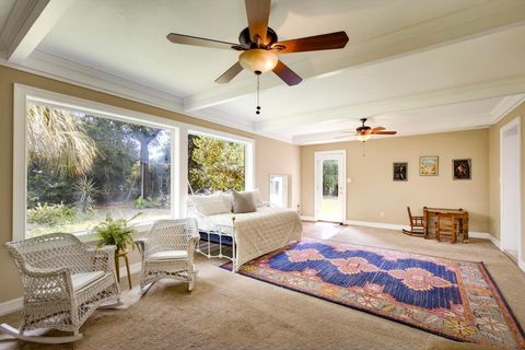 Tiny photo for 1102 SARASOTA Drive, Tallahassee, FL 32301 (MLS # 400630)