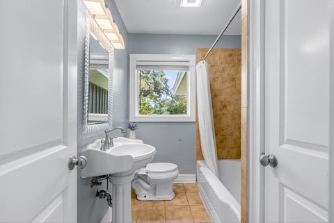 Tiny photo for 1102 SARASOTA Drive, Tallahassee, FL 32301 (MLS # 400630)