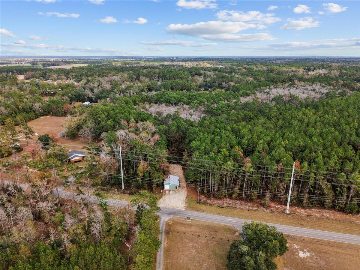 4685 Waukeenah Highway