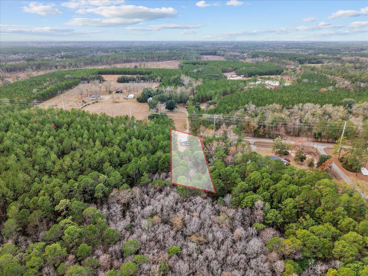 4685 Waukeenah Highway