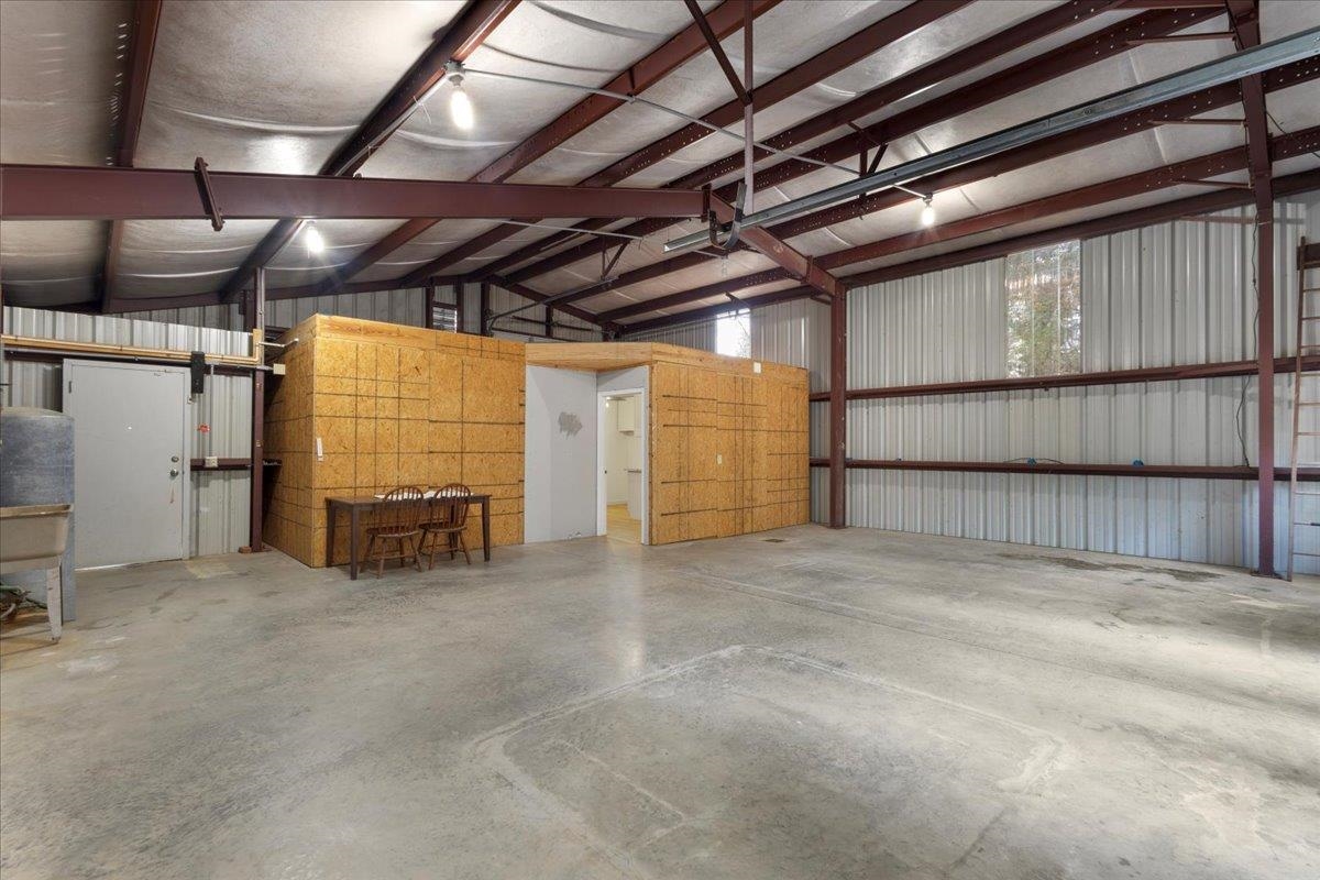 4685 Waukeenah Highway