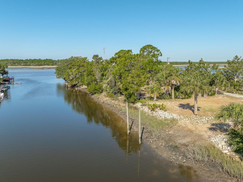 Photo of XX Creek Road, Crawfordville, FL 32327 (MLS # 397997)