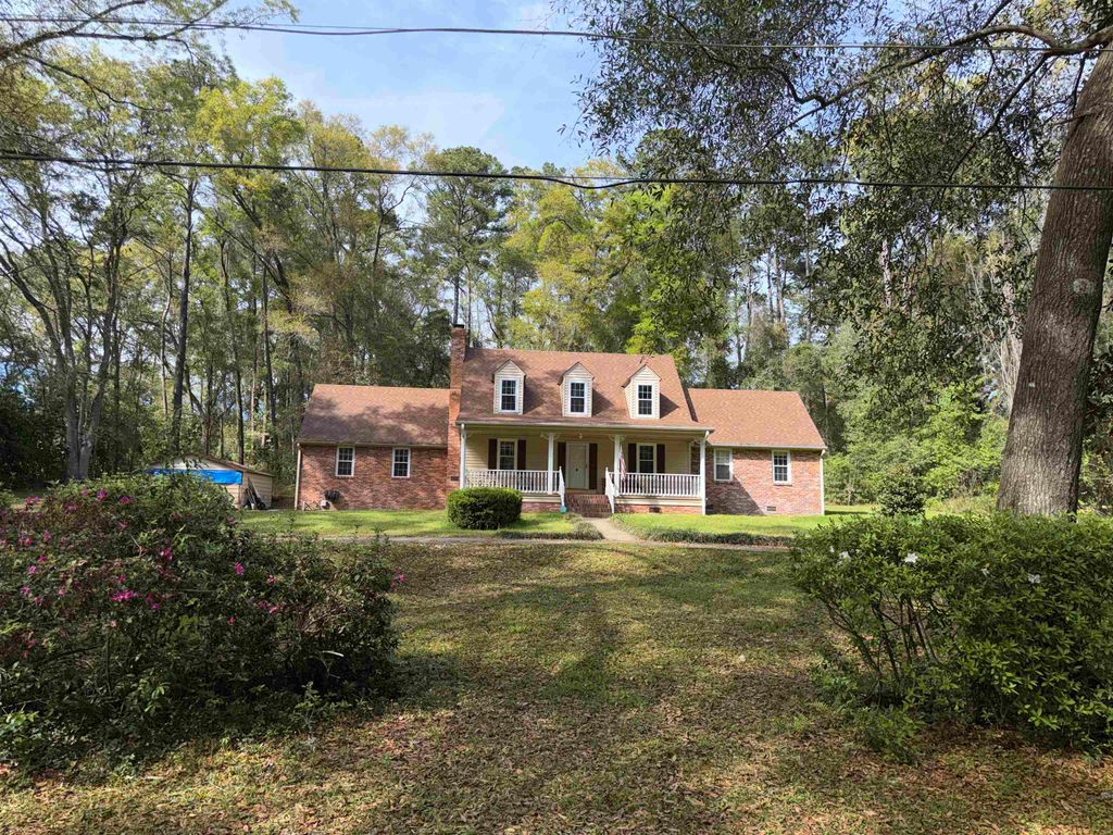 Photo of 8152 Queen Anna Drive, Tallahassee, FL 32317 (MLS # 397481)