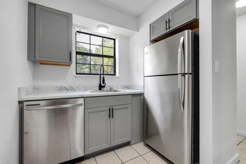 Tiny photo for 1846 Sylvan Court, Tallahassee, FL 32303 (MLS # 389808)