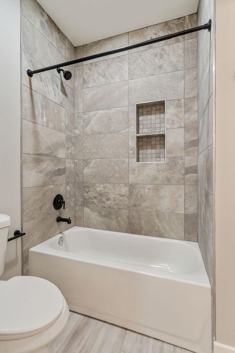 Tiny photo for 226 E BRADFORD Road #A & B, Tallahassee, FL 32303 (MLS # 394972)