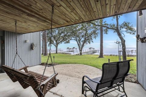 A home in Carrabelle