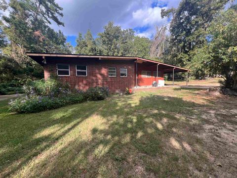 Photo of 2203 Amelia Circle #A, Tallahassee, FL 32304 (MLS # 392833)