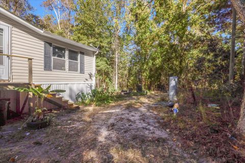Tiny photo for 728 Sir Richard Road, Tallahassee, FL 32310 (MLS # 393436)