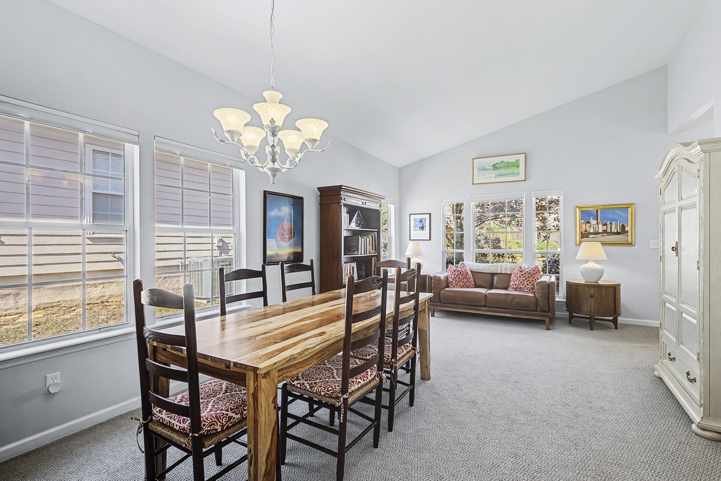 1795 Acorn Ridge Trail