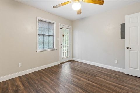 Tiny photo for 247 WHETHERBINE Way, Tallahassee, FL 32301 (MLS # 394200)