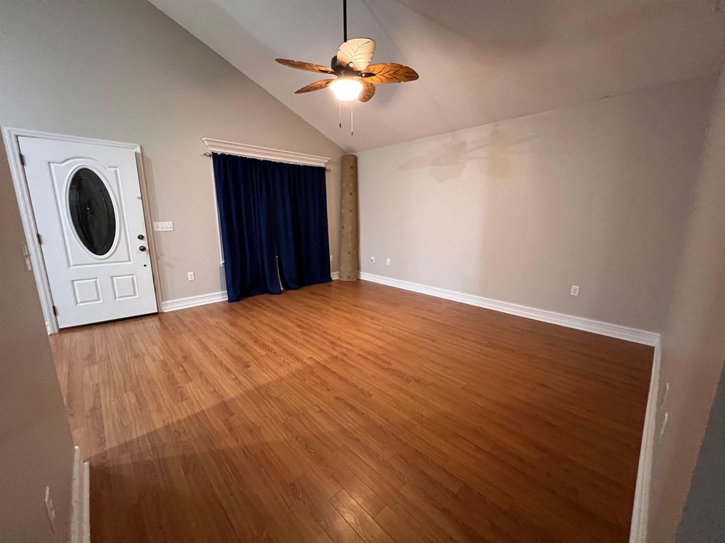 Photo of 37 COCHISE Street, Crawfordville, FL 32327 (MLS # 399553)