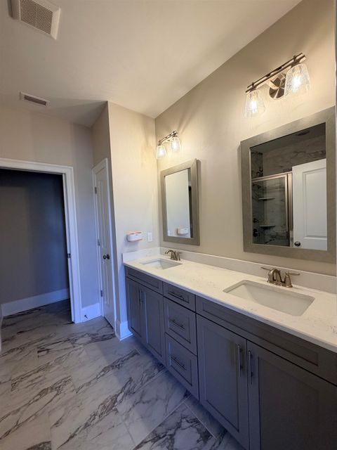 Tiny photo for 5742 Village Ridge Ln Ln, Tallahassee, FL 32312 (MLS # 392918)