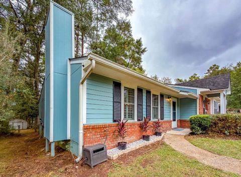 Tiny photo for 1218 BRAFFORTON Drive, Tallahassee, FL 32311 (MLS # 392717)