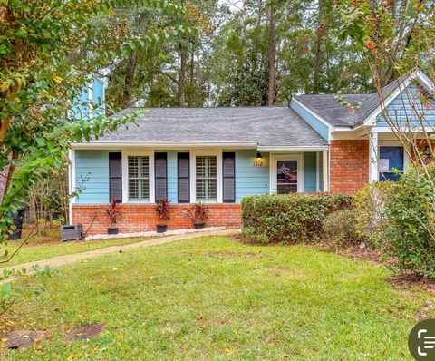 Tiny photo for 1218 BRAFFORTON Drive, Tallahassee, FL 32311 (MLS # 392717)
