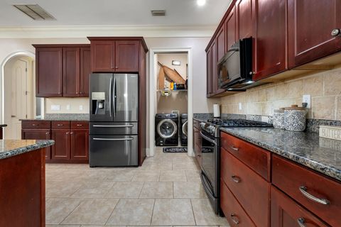 Tiny photo for 2381 Hadley Crossing Court, Tallahassee, FL 32309 (MLS # 398114)