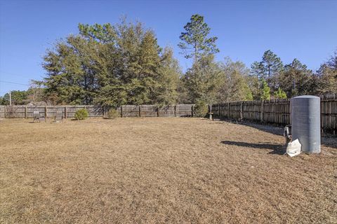 Tiny photo for 13907 SELENA Court, Tallahassee, FL 32305 (MLS # 395316)