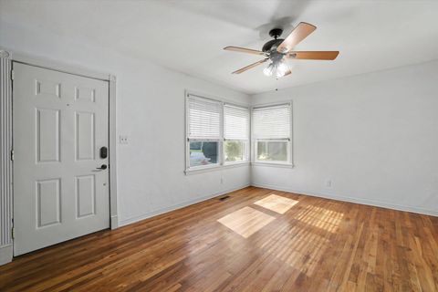 Tiny photo for 1100 Hawthorne Street, Tallahassee, FL 32308 (MLS # 398434)