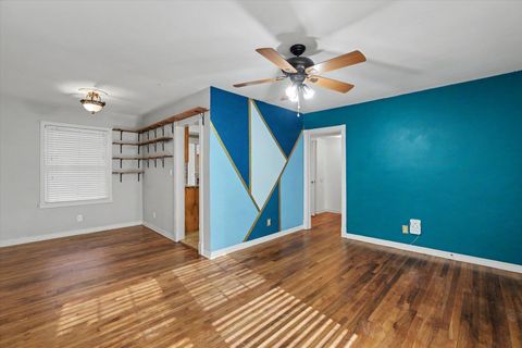 Tiny photo for 1100 Hawthorne Street, Tallahassee, FL 32308 (MLS # 398434)