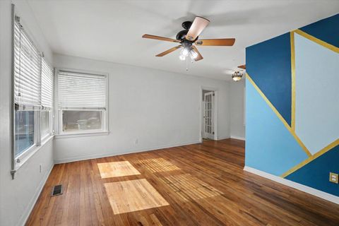 Tiny photo for 1100 Hawthorne Street, Tallahassee, FL 32308 (MLS # 398434)