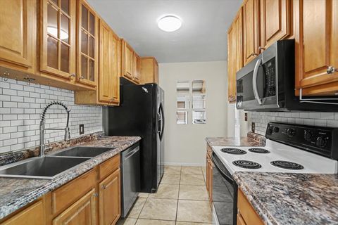 Tiny photo for 1100 Hawthorne Street, Tallahassee, FL 32308 (MLS # 398434)