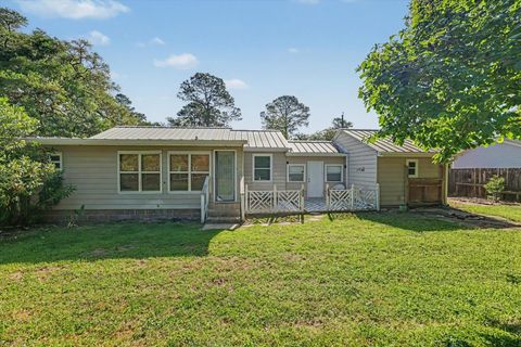 Tiny photo for 1100 Hawthorne Street, Tallahassee, FL 32308 (MLS # 398434)