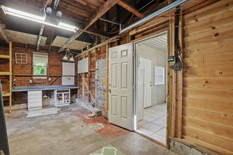 Tiny photo for 1100 Hawthorne Street, Tallahassee, FL 32308 (MLS # 398434)