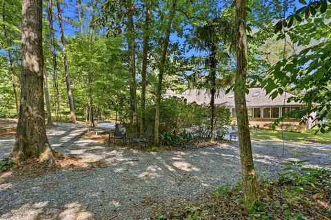 Tiny photo for 3549 LAKESHORE Drive, Tallahassee, FL 32312 (MLS # 399012)
