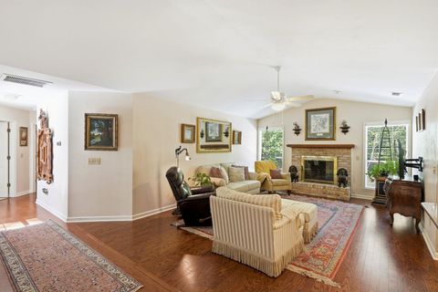 Tiny photo for 3549 LAKESHORE Drive, Tallahassee, FL 32312 (MLS # 399012)