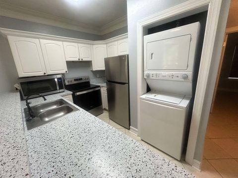 Tiny photo for 409 E 7th Avenue #B, Tallahassee, FL 32303 (MLS # 395819)