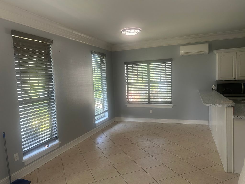 Photo of 409 E 7th Avenue #B, Tallahassee, FL 32303 (MLS # 395819)