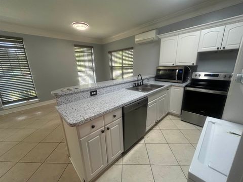 Tiny photo for 409 E 7th Avenue #B, Tallahassee, FL 32303 (MLS # 395819)