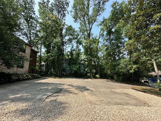 1233 Cross Creek Circle -