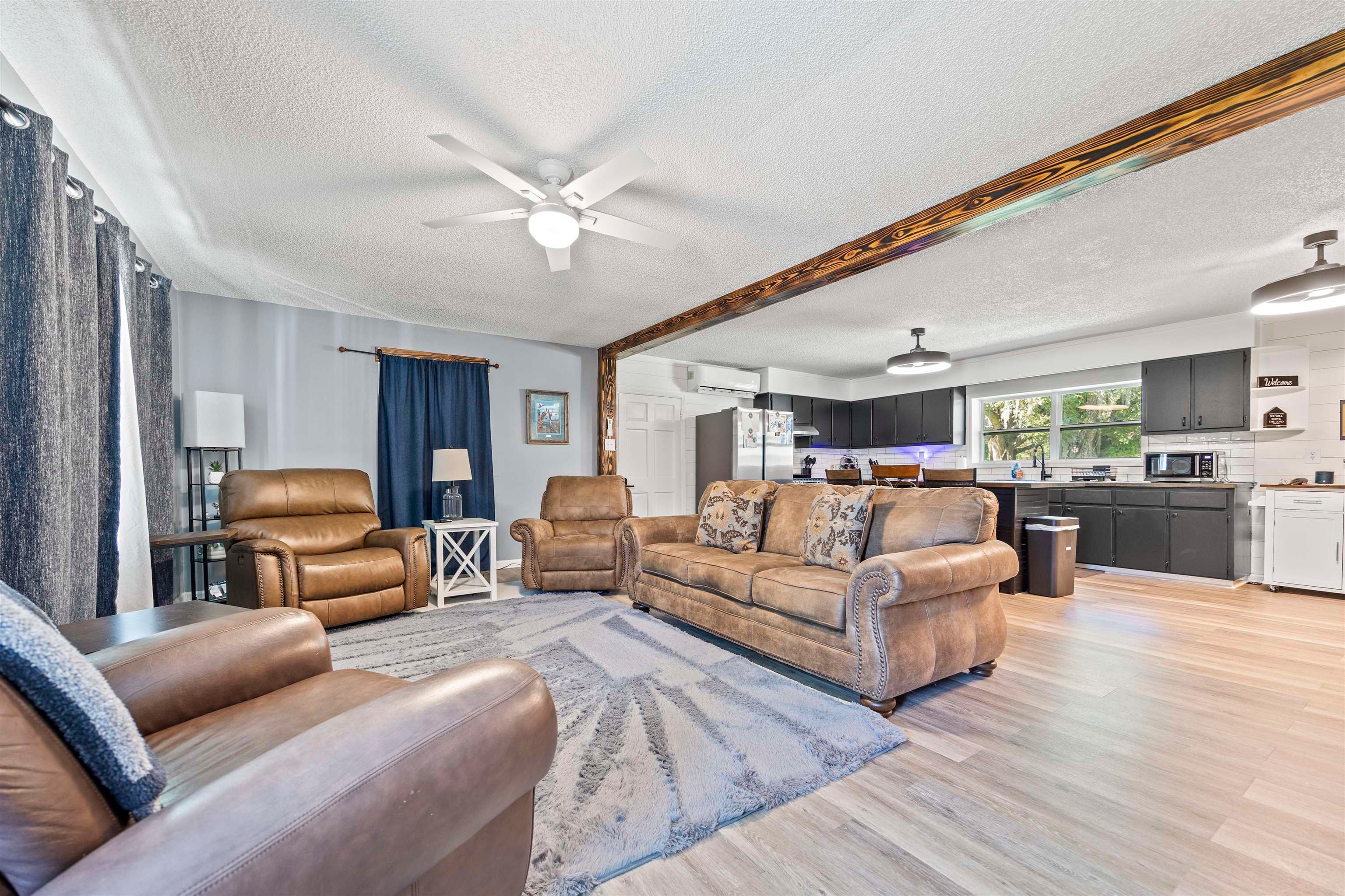 1181 NW Coachwhip Avenue