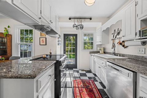 Tiny photo for 1201 Spottswood Drive, Tallahassee, FL 32308 (MLS # 401700)