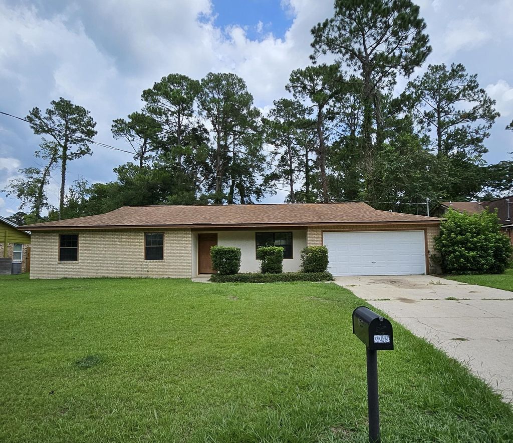 Photo of 3245 W Whitney Drive, Tallahassee, FL 32309 (MLS # 392112)