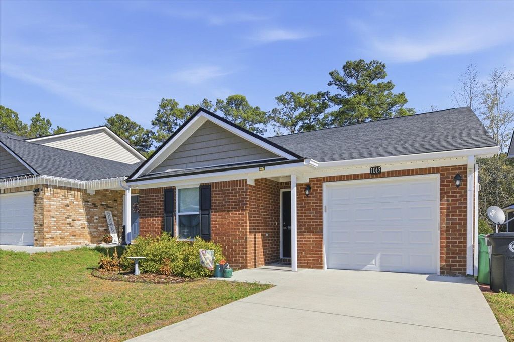 Photo of 1015 Lacey Lane, Tallahassee, FL 32304 (MLS # 395737)