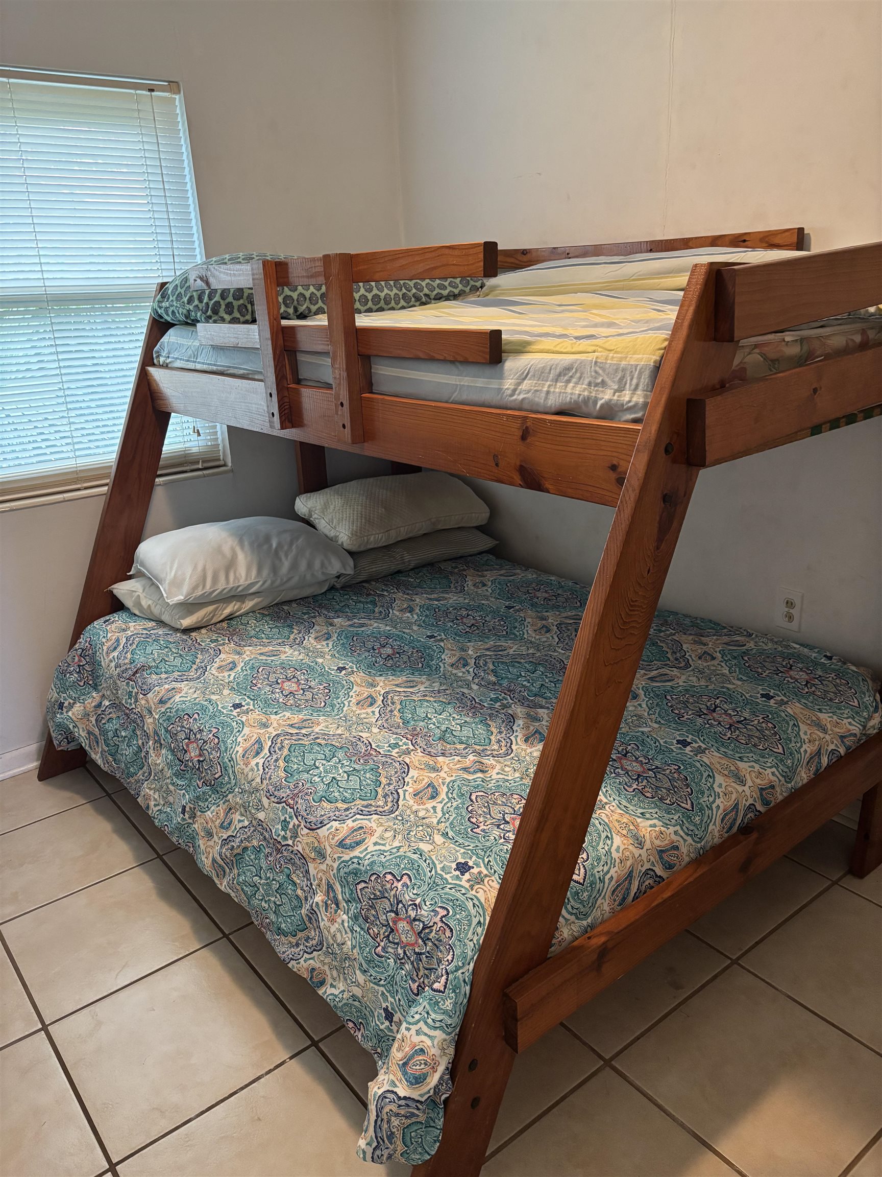 44B-2 Carlton Avenue 44 B-2